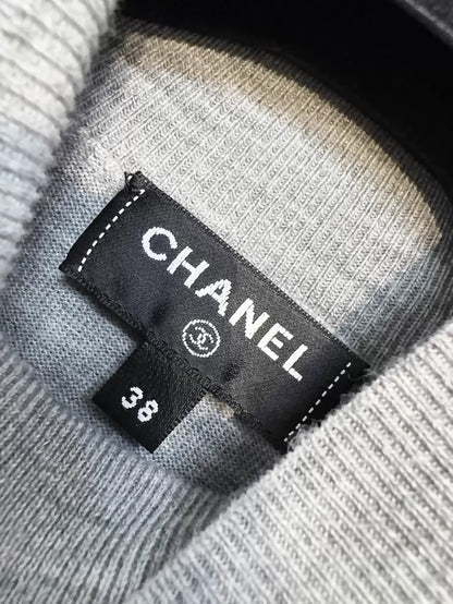 Chanel 22K grey turtleneck knit sweater with rhinestone and beaded floral print