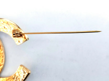 Chanel Vintage 94P Gold Plated Glossy Coco Mark Brooch
