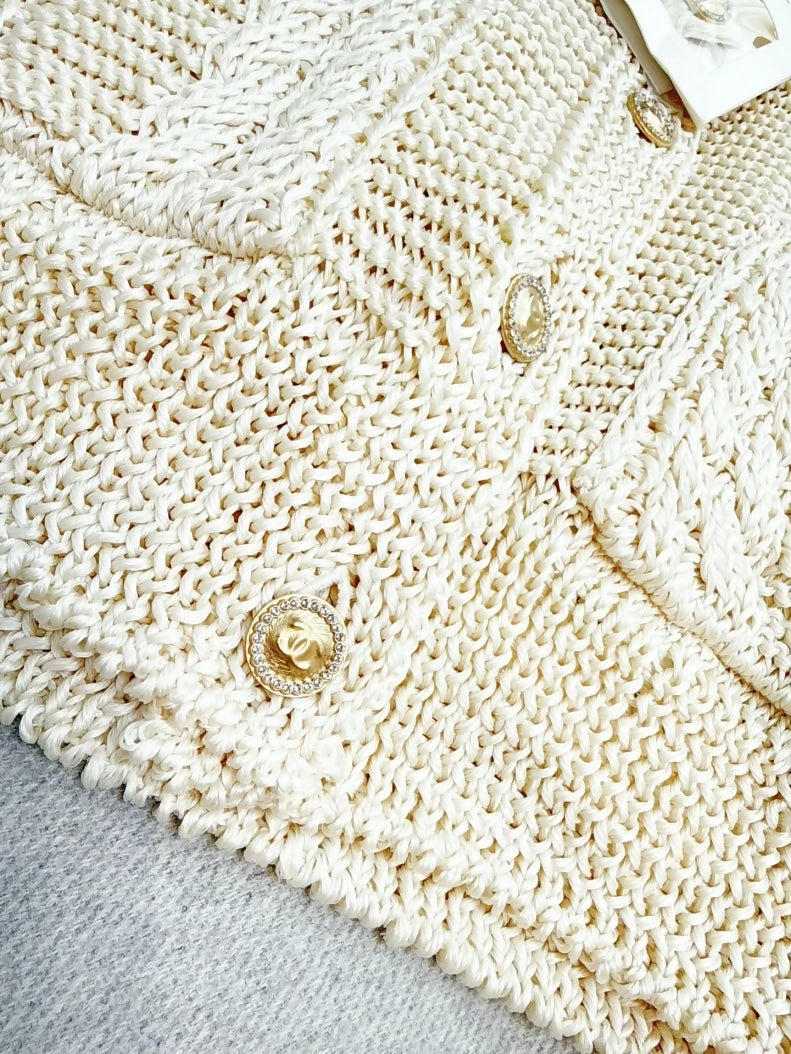 Chanel 26C off-white knit cardigan,