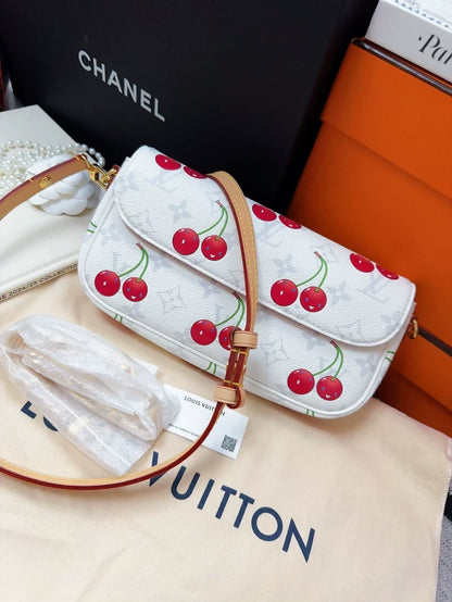 Louis Vuitton x Takashi Murakami Wallet On Chain shoulder bag