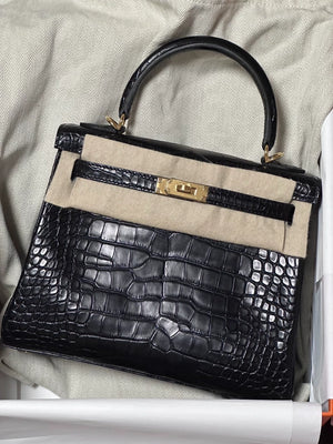 Hermes Kelly 25 Black Gold Matte Crocodile leather gold hardware