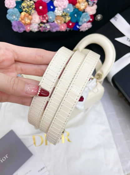 Lady dior off-white rose gold diamond lizard bag