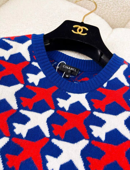 Chanel 2016 airport collection blue and red cashmere top