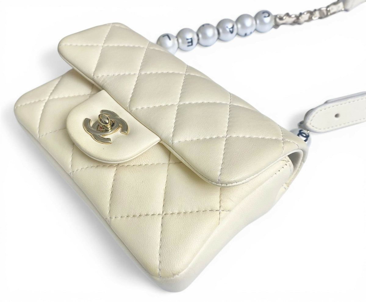Chanel 2019 My Precious Pearls Quilted Leather Mini Waist Belt Bag