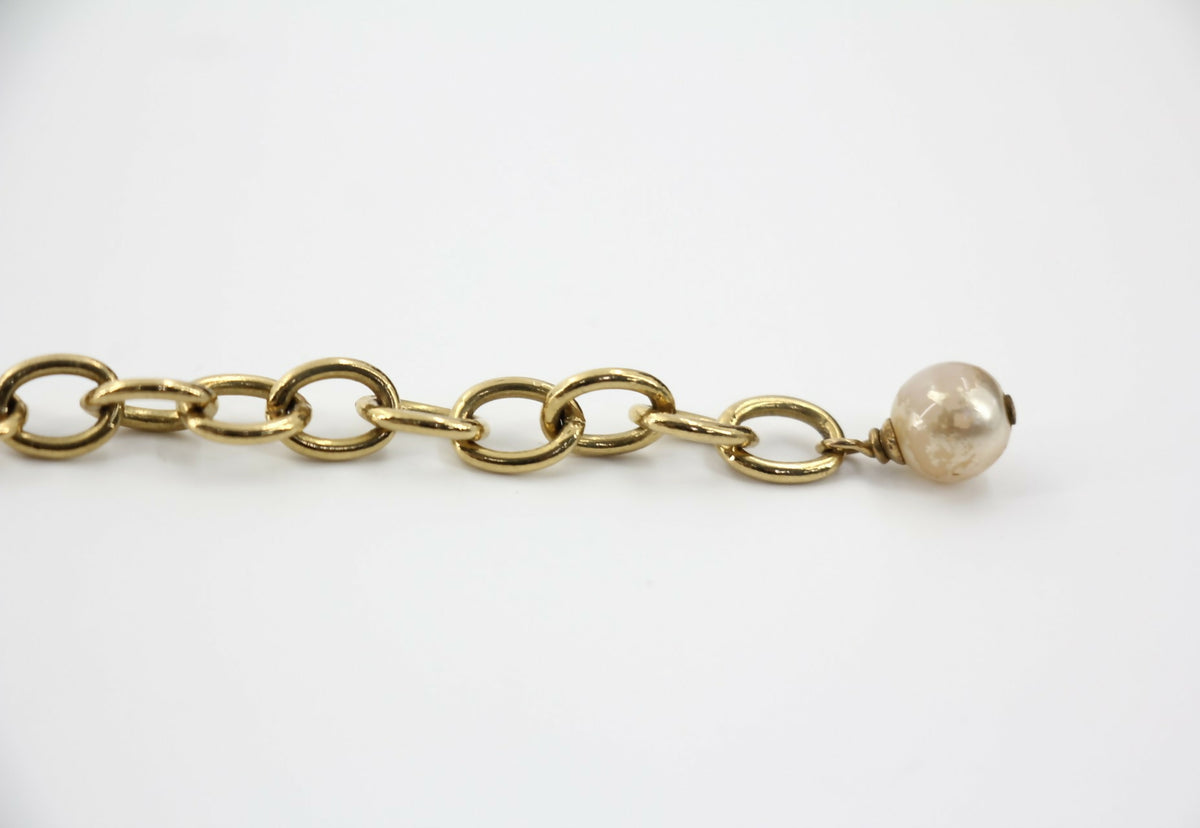Chanel Vintage 06P Gripoix Green Flower Pendant Gold-Tone Necklace