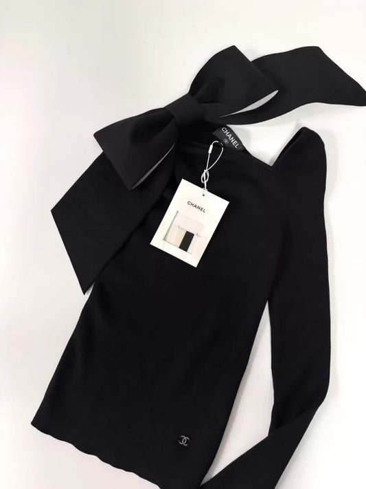 Chanel 25K black dress