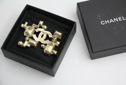 Chanel Vintage 05P Coloured Rhinestones Pink Brooch