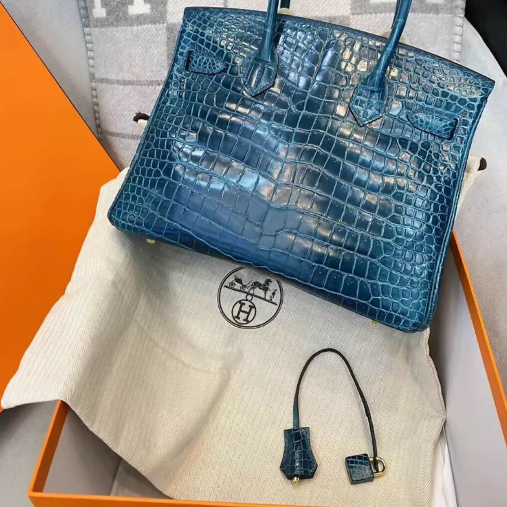 Hermès Birkin 30 Blue Paon Shiny Crocodile, Gold Hardware