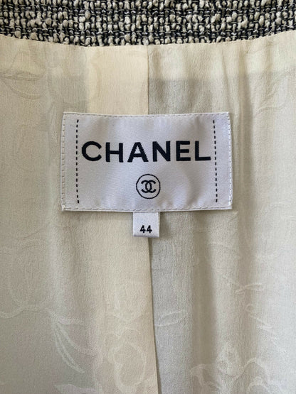 Chanel 18P Black White Tweed Fringe Jacket FR 44