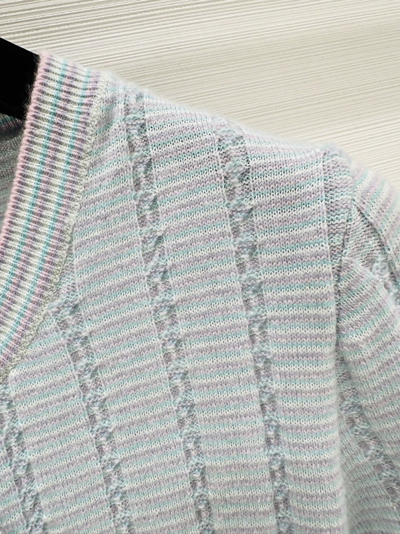 Chanel 25b blue knit cardigan