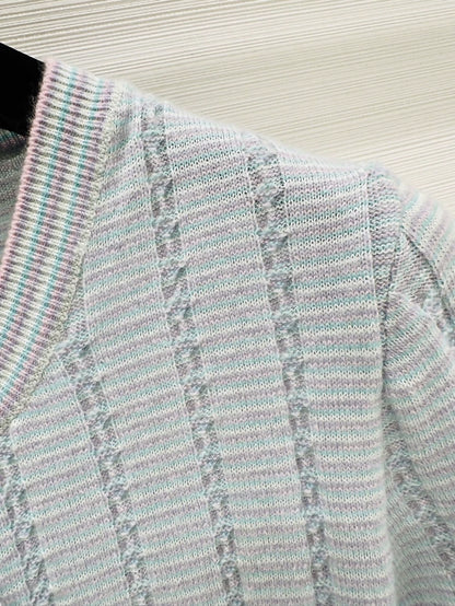 Chanel 25b blue knit cardigan