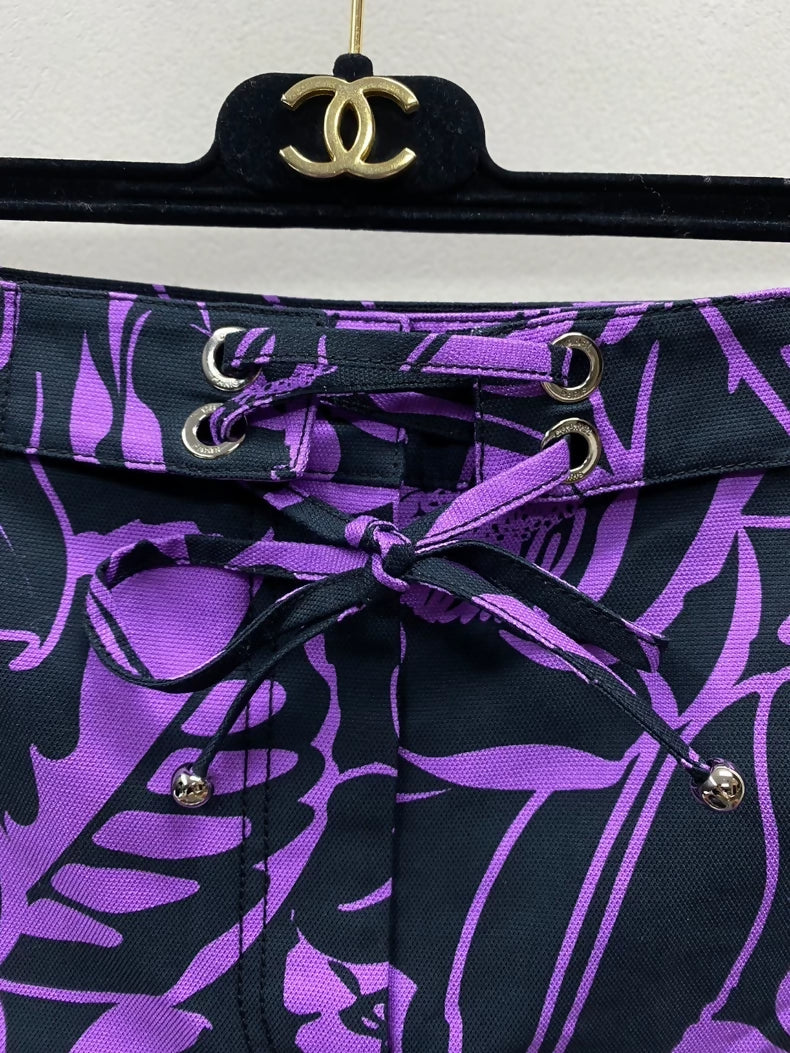 Chanel 21M purple & black shorts