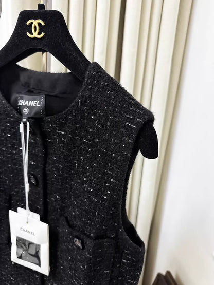 Chanel 24B black tweed vest with fine embroidery and sequins