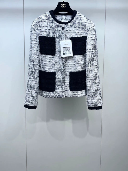 Chanel 22C black & white jacket
