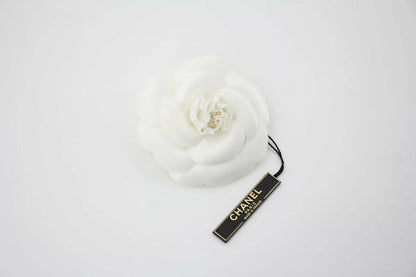 Chanel Vintage 81-85 White Silk Camellia Brooch
