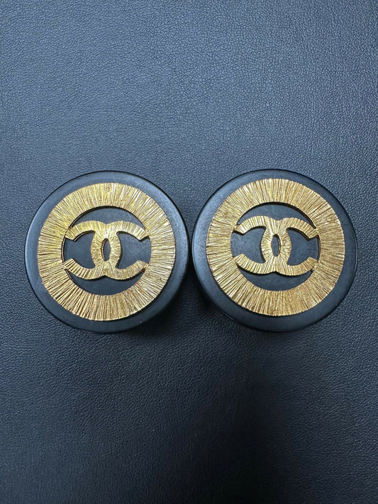 Chanel Vintage 93 Gold Plated & Resin Button CC Clip-on Earrings