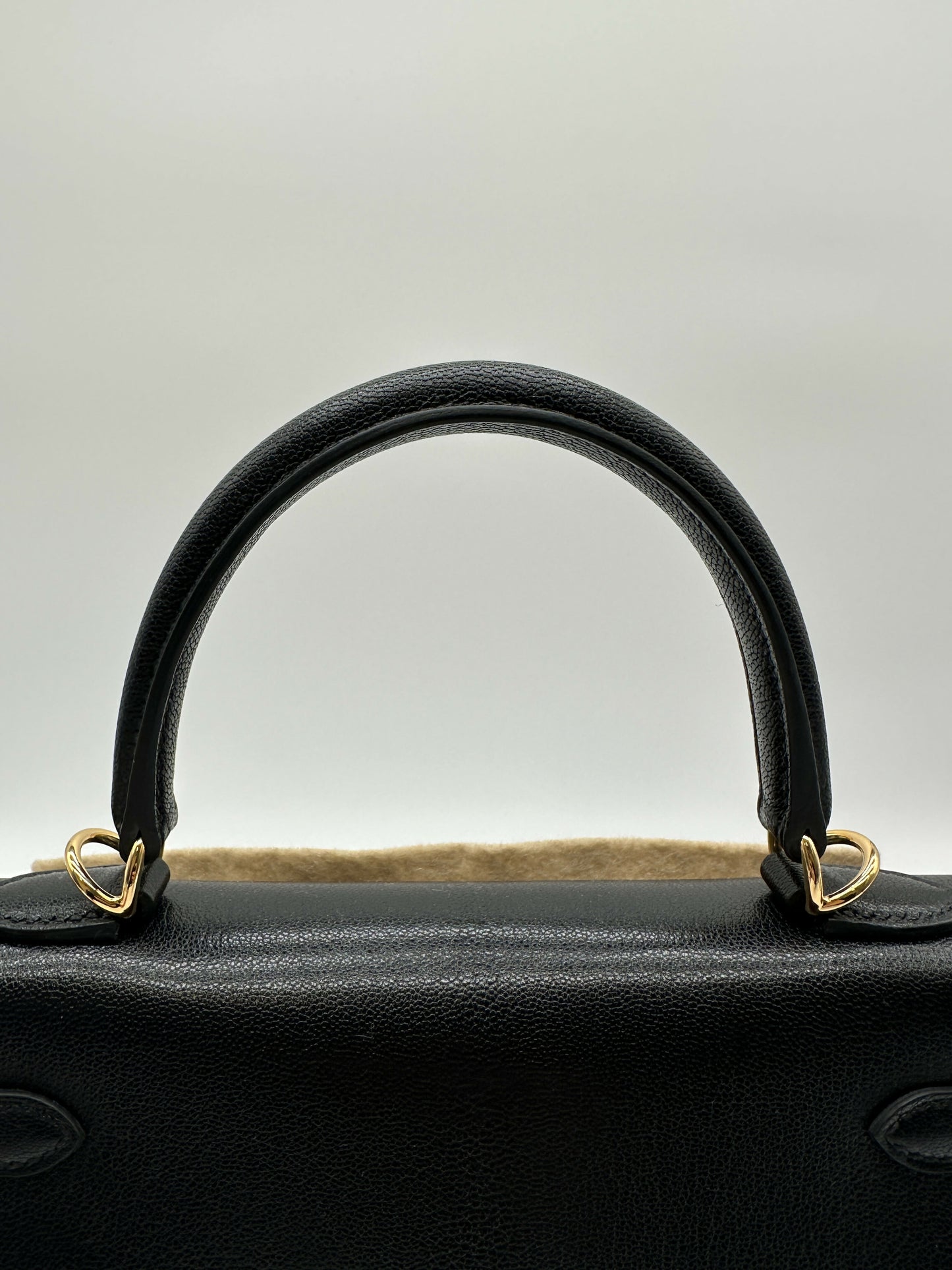 Hermes Kelly 25 Chevre mysore black ghw stamp K