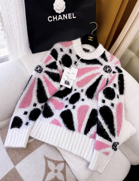 CHANEL Chanel 23AW  pink and black sweater - 36 Top - Secondhand luxury from Wararni