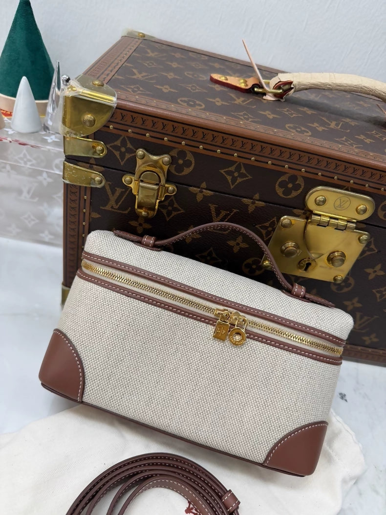 Loro Piana L19 Caramel Canvas &amp; Leather bag