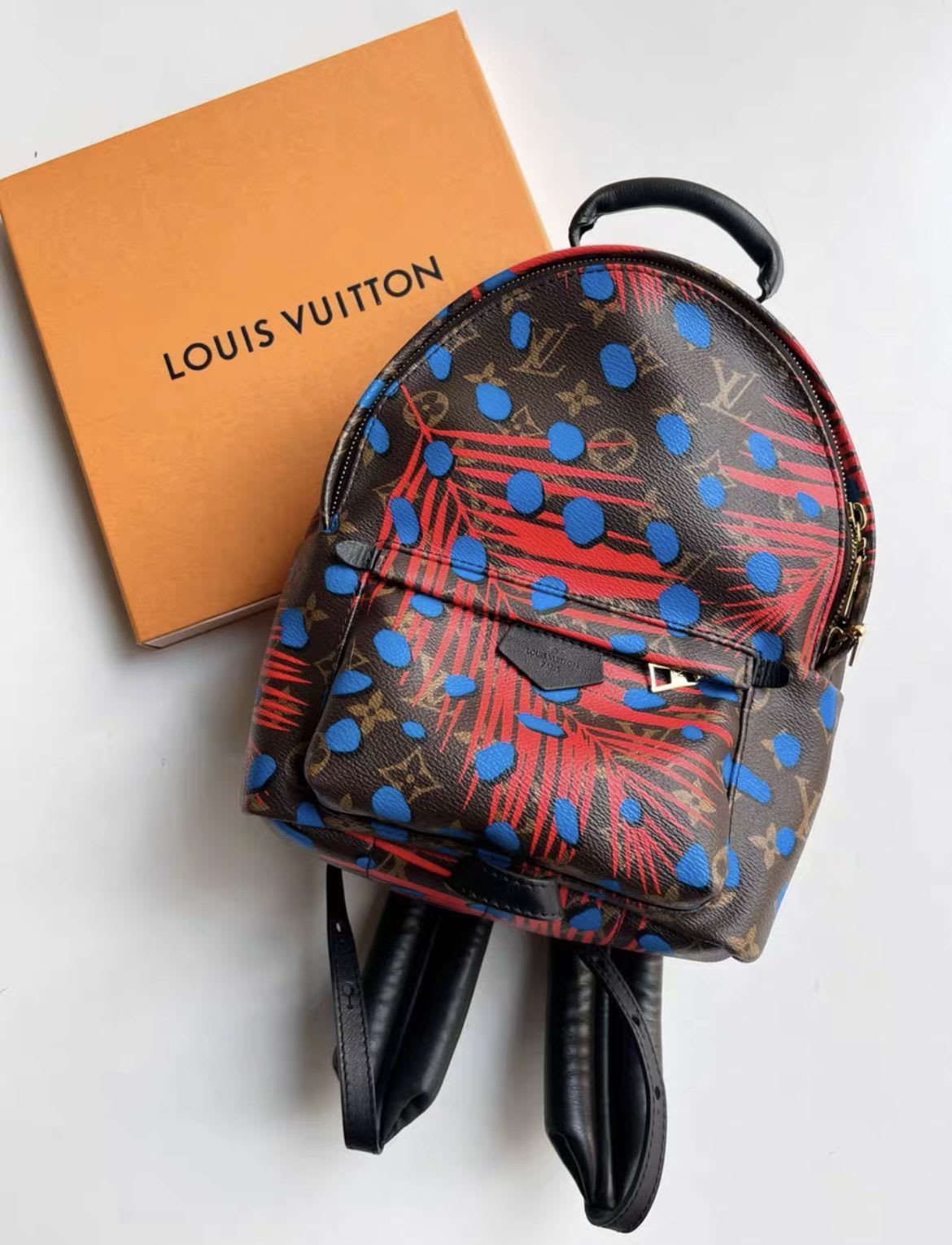 Louis vuitton graffiti backpack best sale