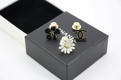 Chanel Vintage 10P Enamel Black Flower CC and White Chrysanthemum Brooch