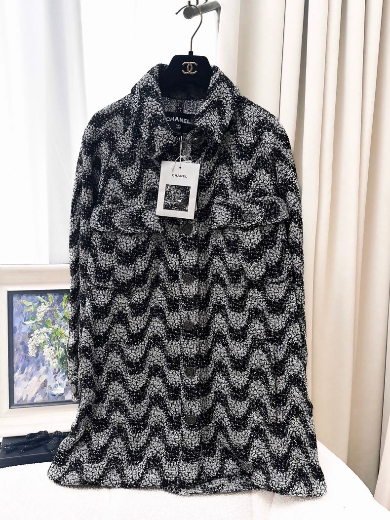 Chanel 21P black & gray tweed shirt