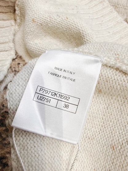 Chanel 25N beige cashmere cardigan with reindeer and four-leaf clover