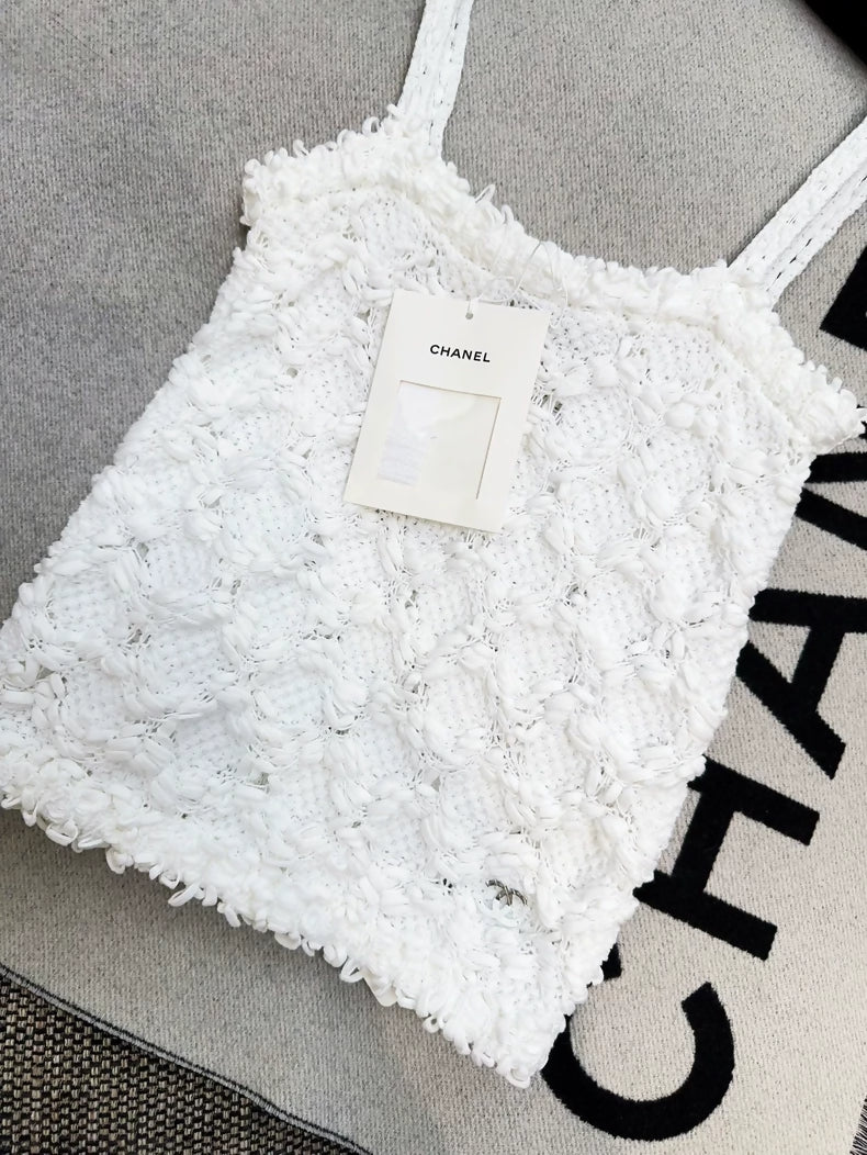 Chanel 25p white top