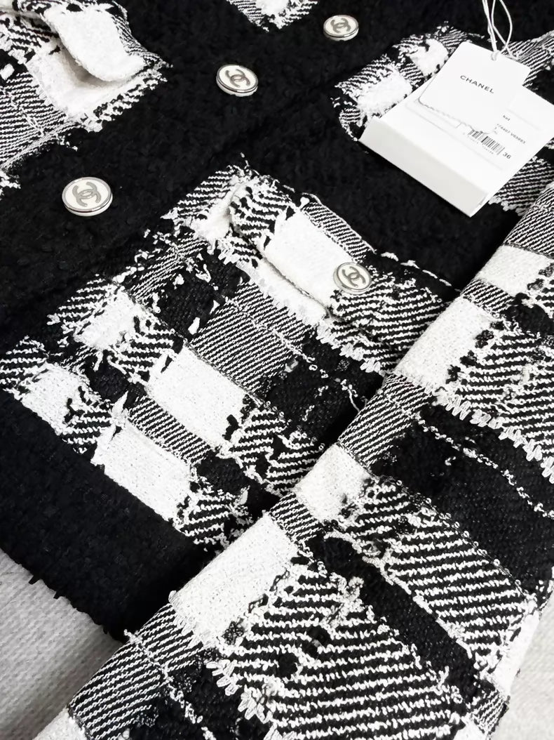 Chanel 23P black and white tweed jacket
