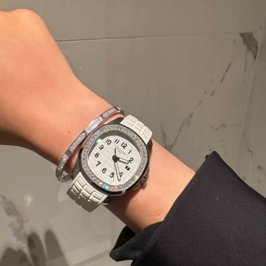 Patek Philippe Aquanaut Luce 5267_200A-010 – White Diamond-Set Women’s Watch (3)