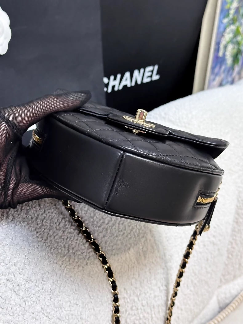 Chanel 25B Black and Gold Lambskin Quilted Large Heart Bag
