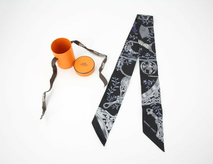 Hermès 2021 Silk Etriers Remix Stirrup Twilly in Dark Blue and Black