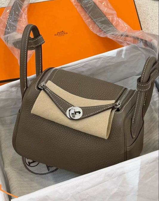 Hermès Mini Lindy Étoupe Leather with Palladium Hardware