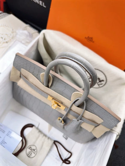 Hermes Birkin 25 0V Gris cement matte crocodile leather gold hardware