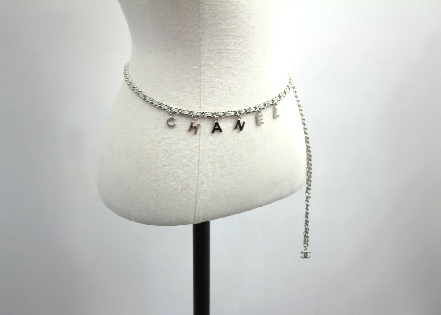 Chanel Vintage 09C Leather-threaded Metal Olive Green and Silver Waist Chain L91