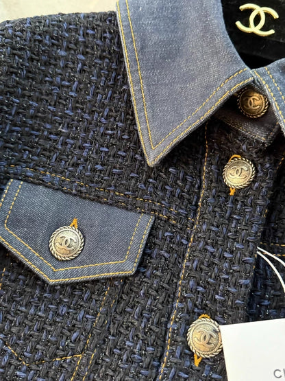 Chanel 21p denim tweed jacket