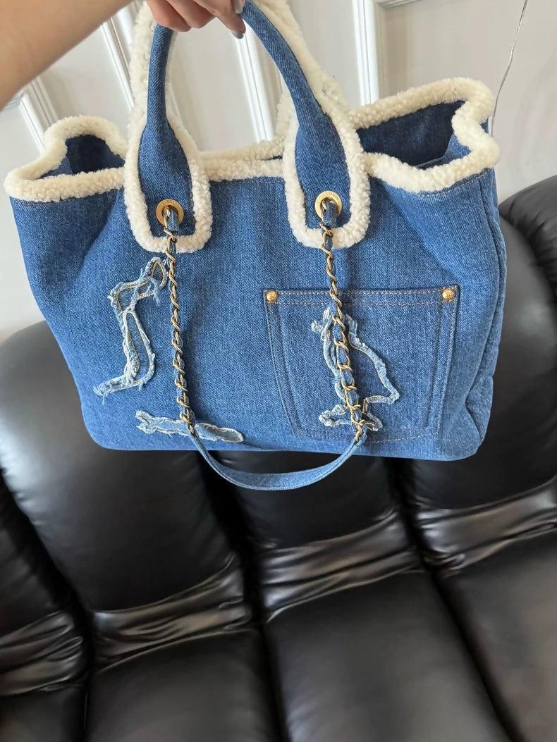 Chanel 19A shopping bag in patchwork denim and shearling