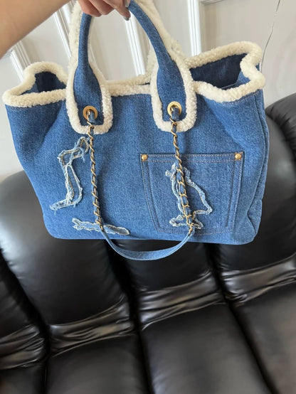 Chanel 19A shopping bag in patchwork denim and shearling