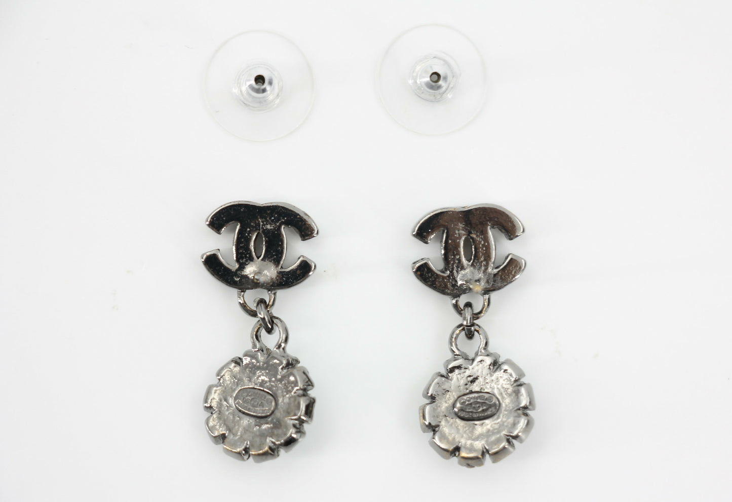 Chanel Vintage 05A Rhinestone Lake Green and Red Round Pendant Stud Earrings
