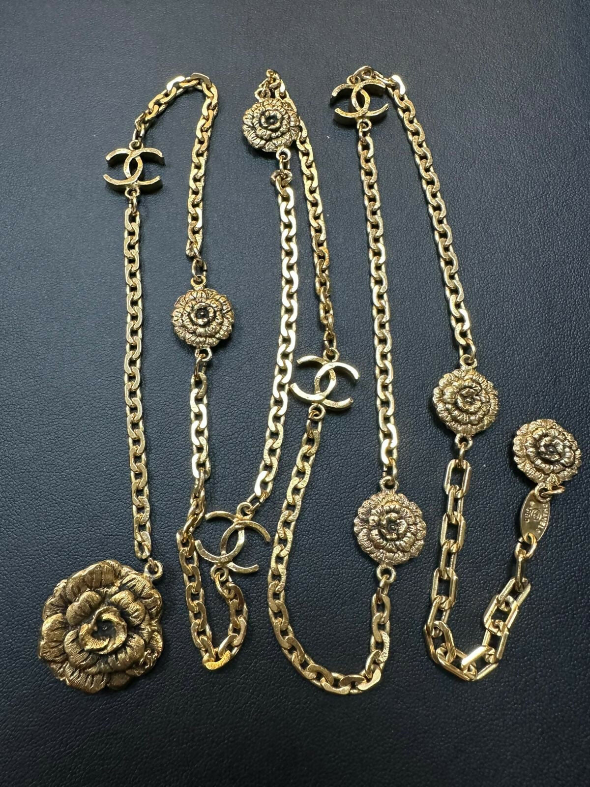 Chanel Vintage 83 Gold Plated Flower CC Slim Waist Chain