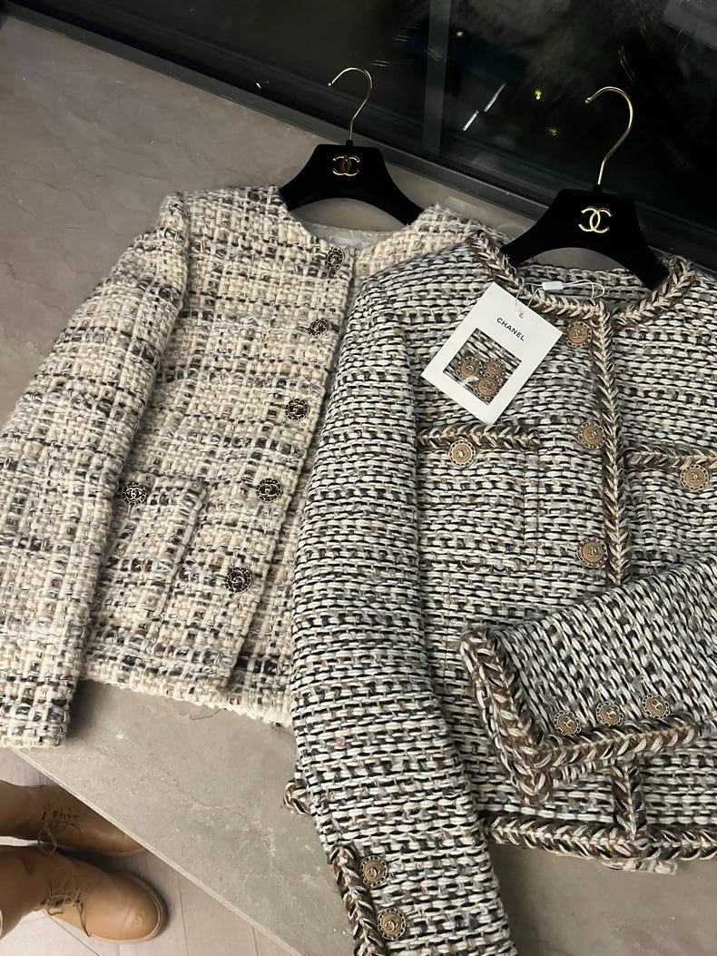 Chanel 2018 Brown tweed jacket