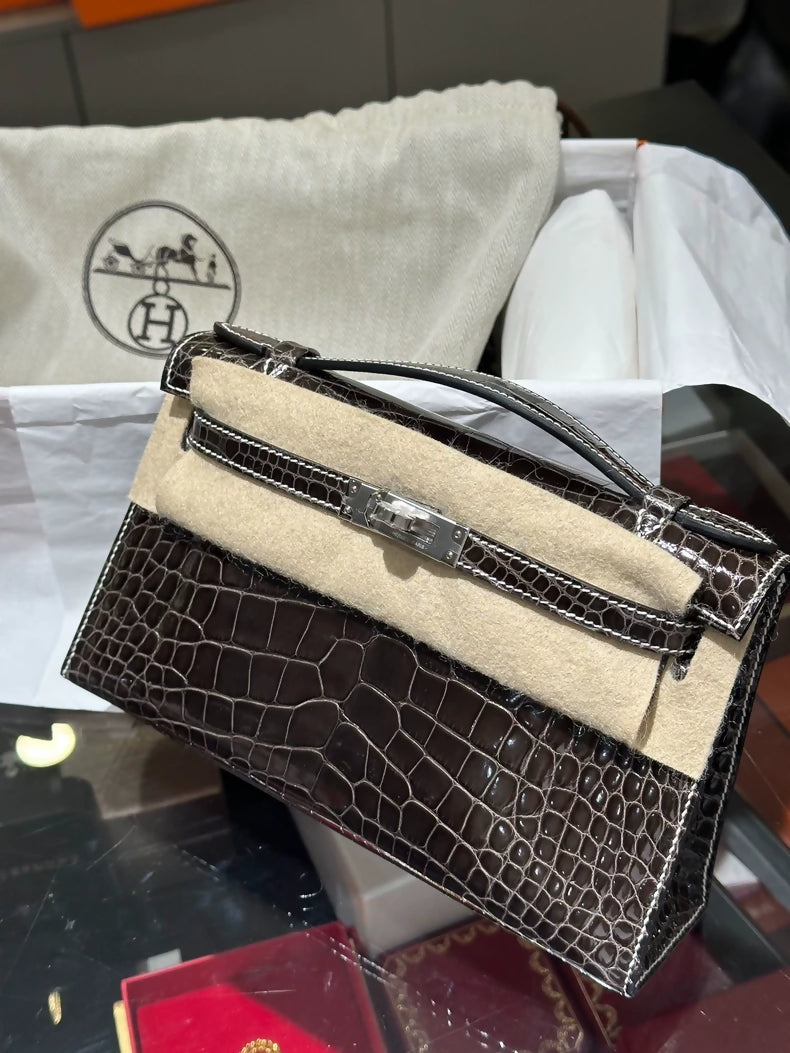 Hermes Kelly pochette Gris Elephant shiny crocodile leather palladium hardware
