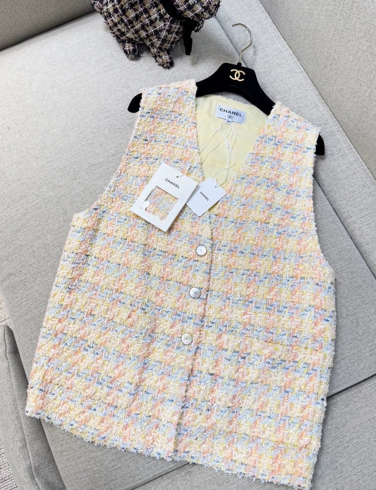 Chanel 25P yellow mixed-color tweed vest