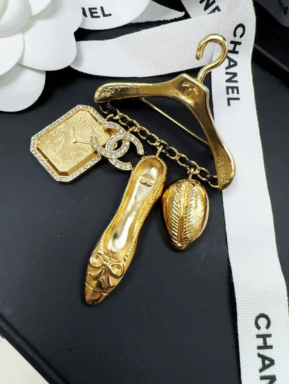 Chanel 23A Multi-Element Pendant Brooch