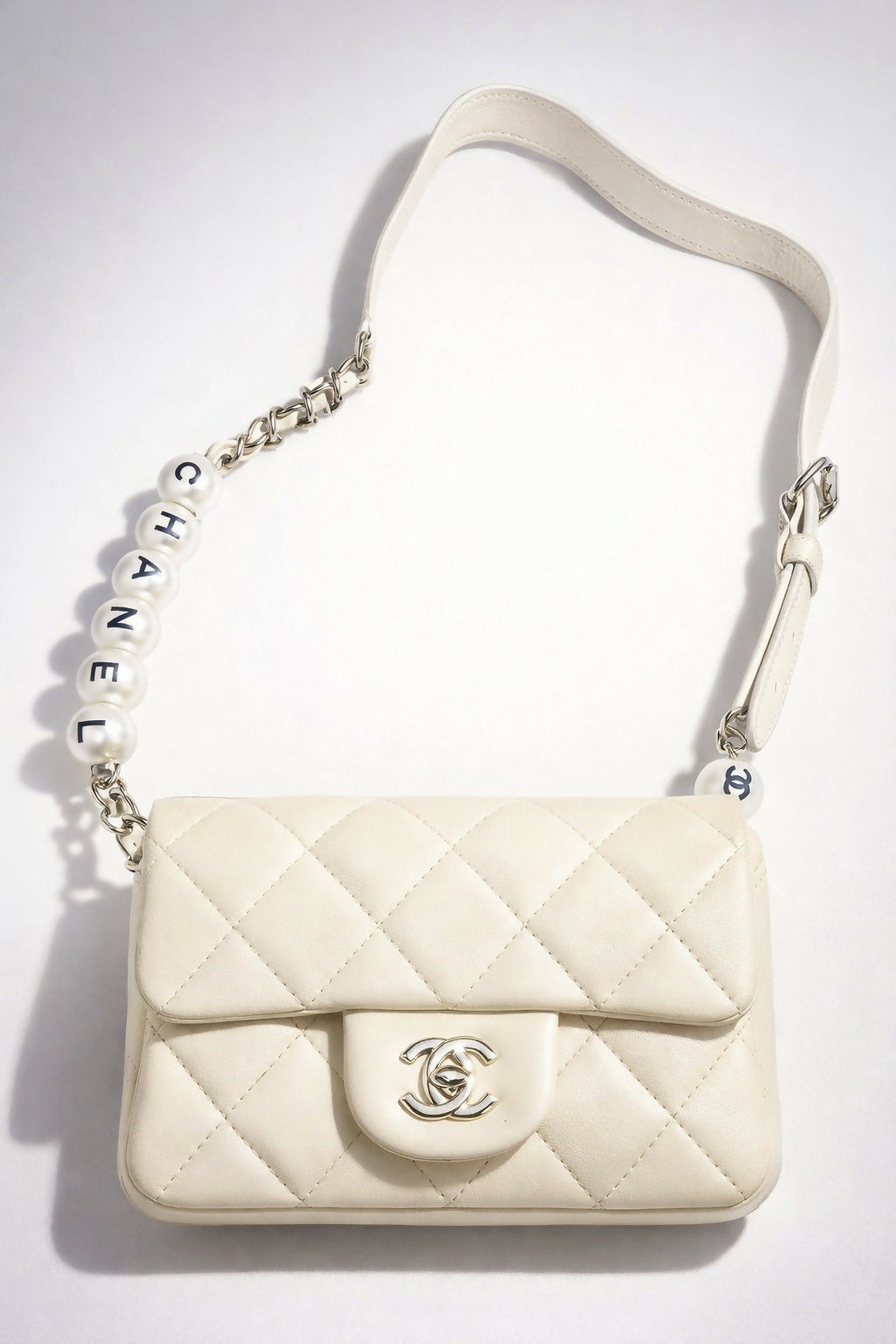 Chanel 2019 My Precious Pearls Lambskin Mini Waist Belt Bag