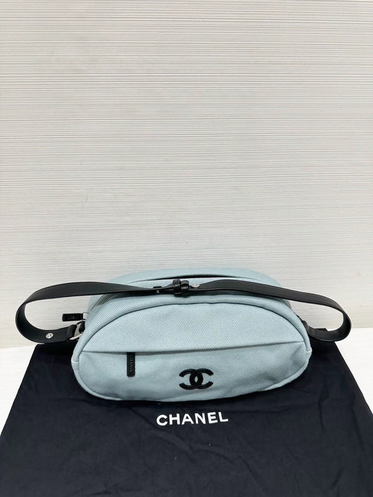 Chanel 26M Coco Beach series blue canvas bag