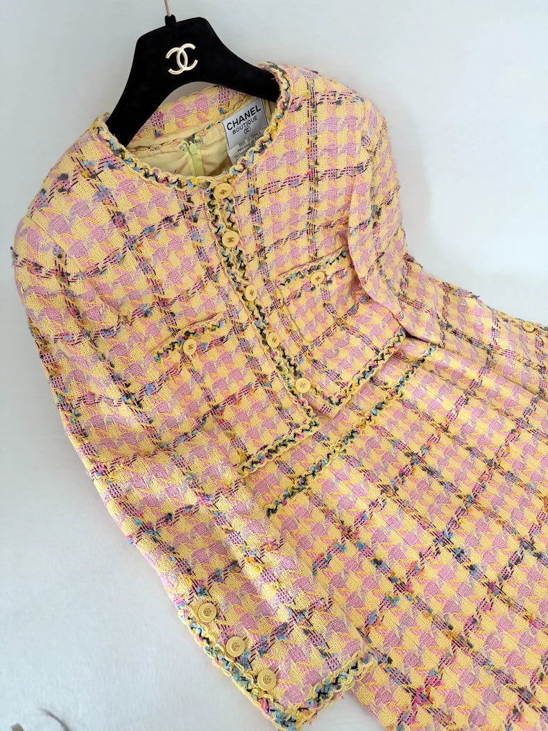 Chanel 1994 runway orange-pink houndstooth cardigan dress set
