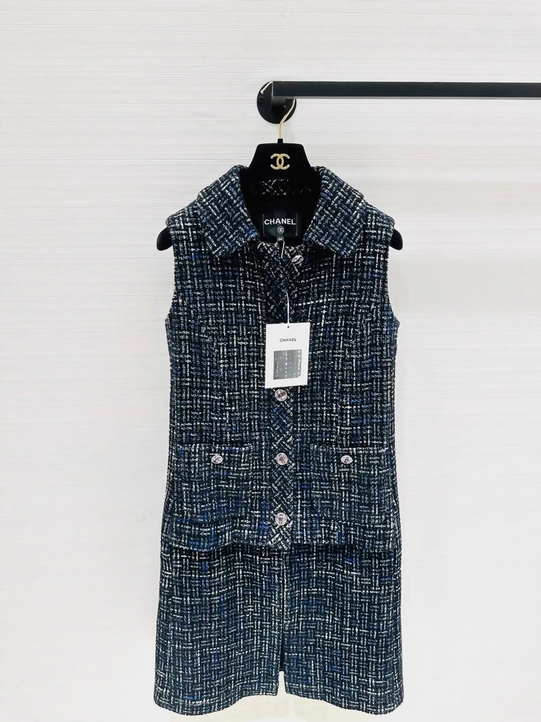 Chanel blue/black/white tweed dress/jacket