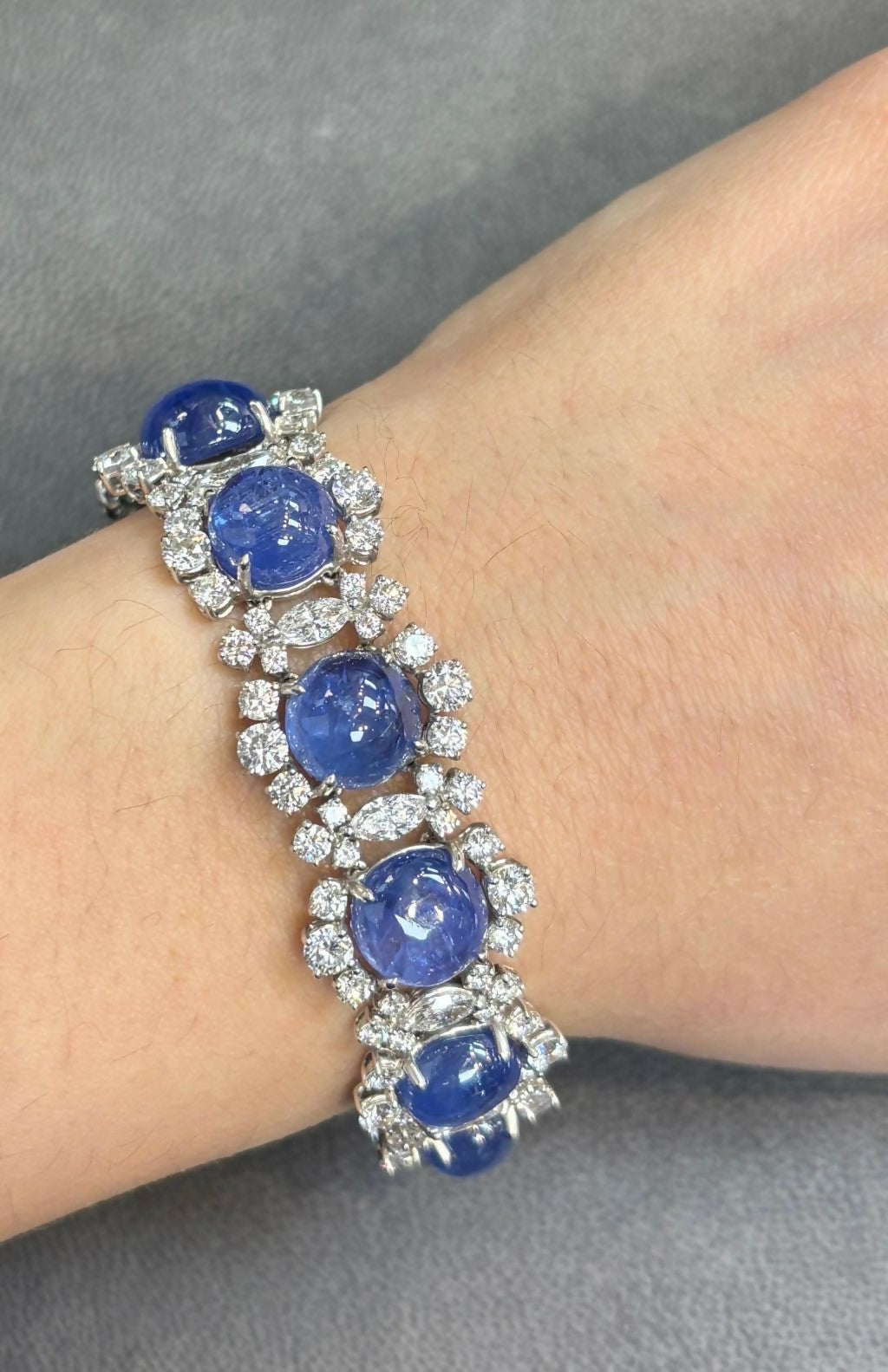 Bvlgari Certified Natural Burmese Cabochon Sapphire and Diamond Bracelet