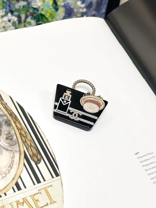 Chanel 21C Early Spring Black Acrylic Handbag Hat-Shaped Brooch